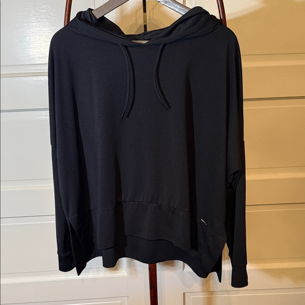 Mondetta Black Women's Hooded Pullover Sweatshirt